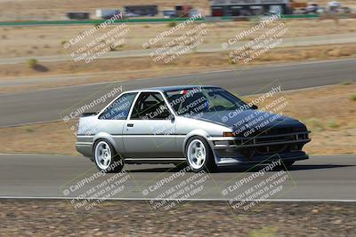 media/Oct-01-2022-Team Topak Racing (Sat) [[f860fb51be]]/2-Inter Low 2/session 1 turn 3/